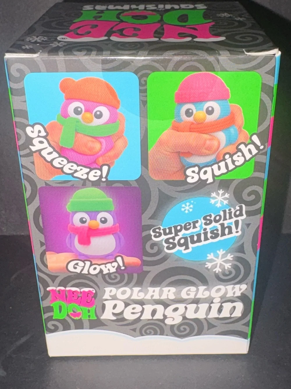 NeeDoh Polar Glow Penguin pink - orange Hat & green Scarf